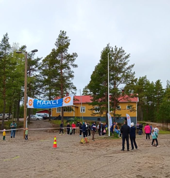 Hippo-maastojuoksut on nyt juostu ja kisailijat palkittu, mutta Kansallinen juoksupäivä jatkuu 🏃 Suojalassa (Järvenkyläntie 166) on Sauvon Urheilijoiden ylläpitämät 1 ja 2 km:n lenkkipolut. Polkujen varrella on nyt Karunan Urheilijoiden liikuntarasteja 🤸

Sauvon Urheilijat Karunan Urheilijat/Karunan Kallioranta 

#elämälähellä